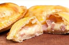 6 Empanadas de jamón y quedo